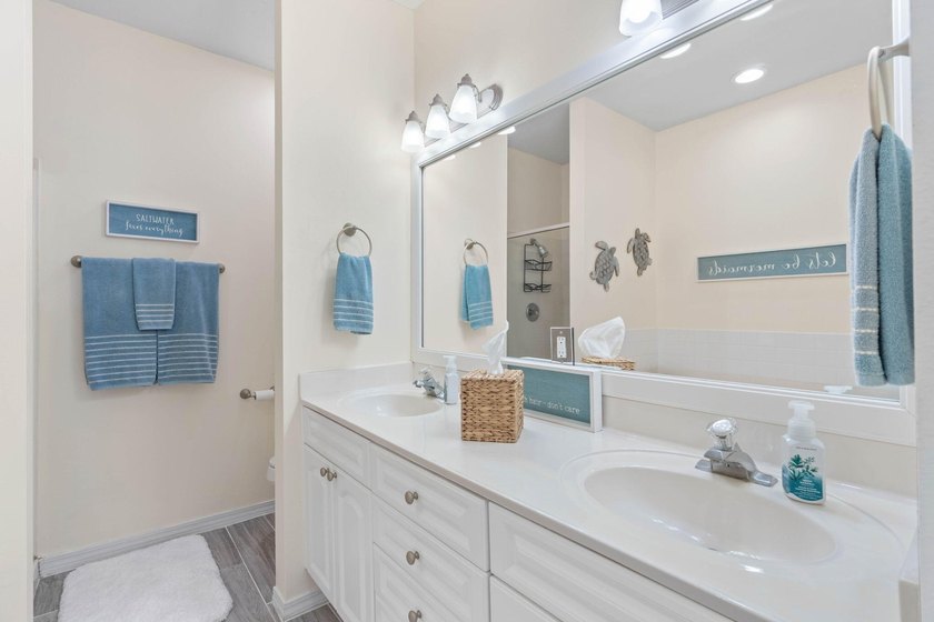 Over 60k in recent upgrades with rental projections over 80K! - photo 25
