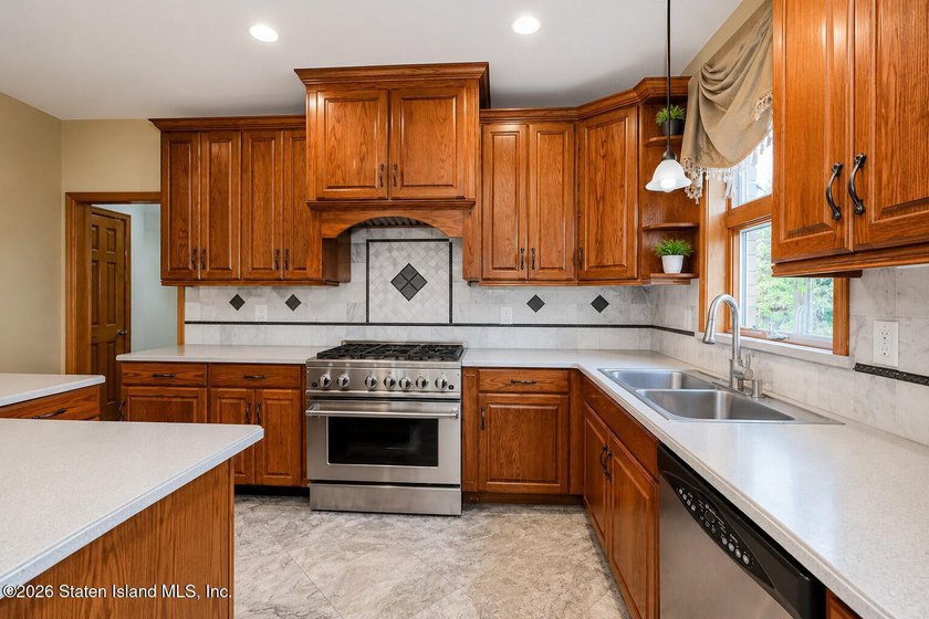 Welcome to 20 Spruce Court, a truly exceptional custom-built - photo 25