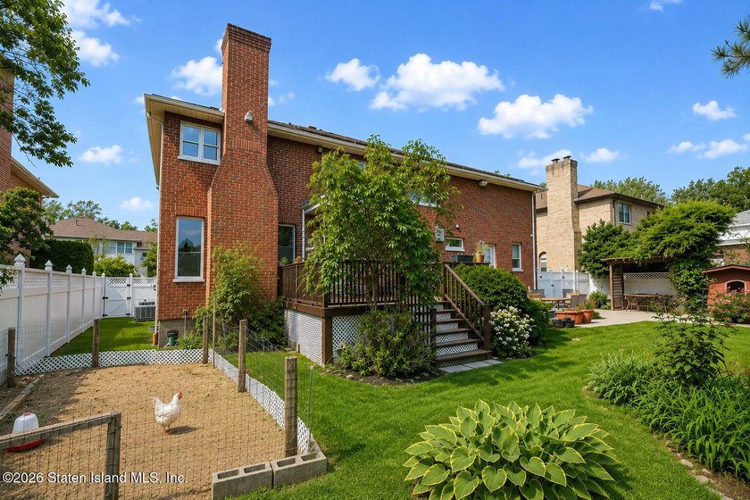 Welcome to 20 Spruce Court, a truly exceptional custom-built - photo 42