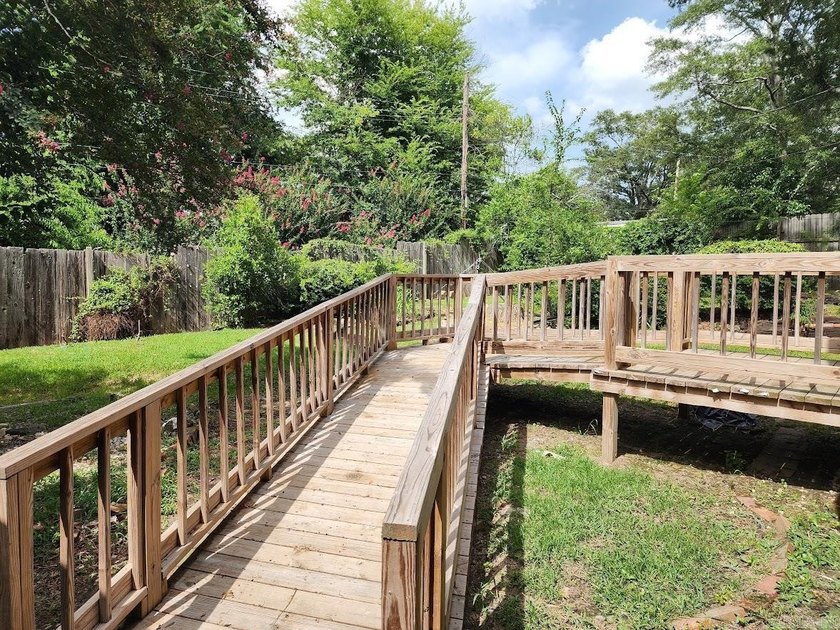 Welcome home to this charming 3-bedroom, 1-bath home that blends - photo 7