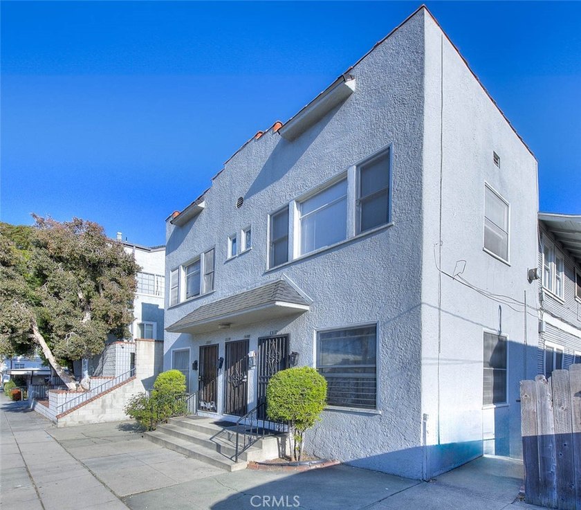Clean 5-unit value-add in San Pedro. In-place income with a - photo 26