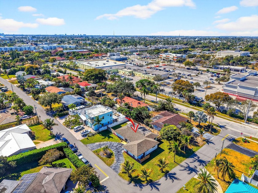 Discover the ultimate coastal lifestyle at 3651 Palm Drive in - photo 60