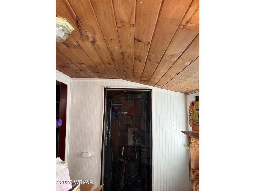 Three bedroom home in Jersey Shore is move in ready. Attic has a - photo 14