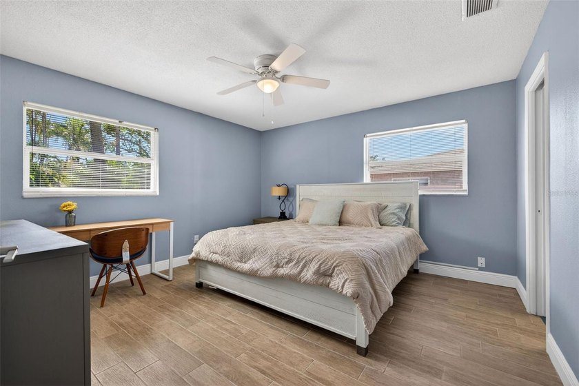 Welcome to 5810 Venetian Blvd NE-a beautifully reimagined - photo 17