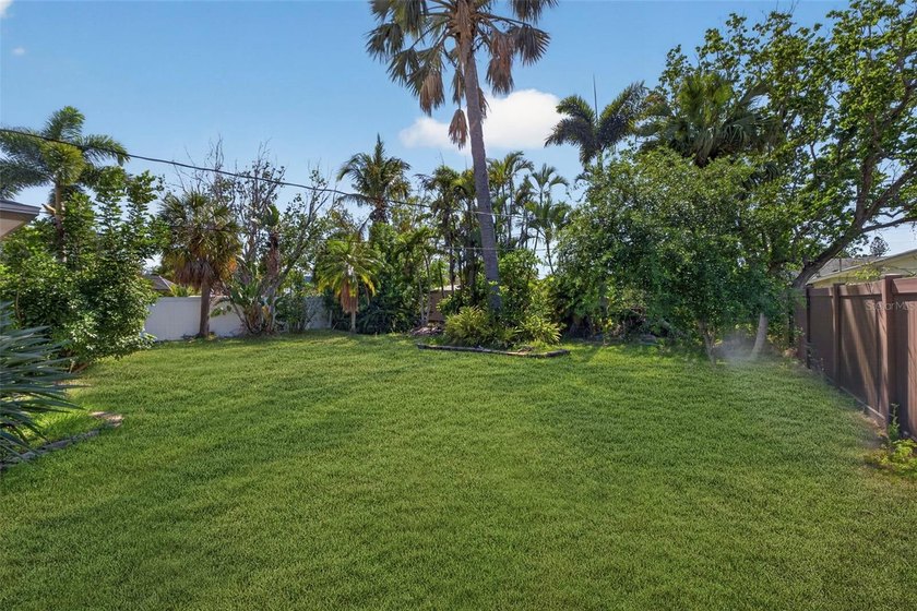 Welcome to 5810 Venetian Blvd NE-a beautifully reimagined - photo 23