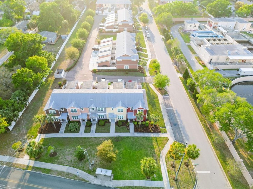 * Income Restrictions * No Renters * Land Lease * Live the - photo 49