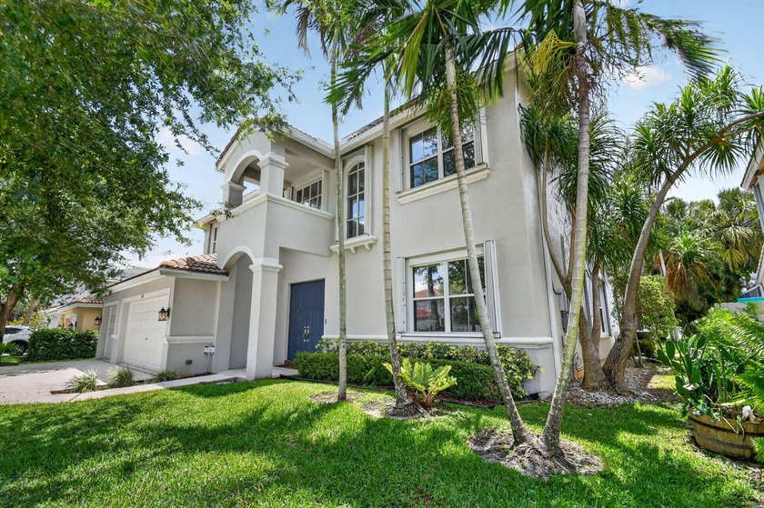 Set within the highly sought-after gated golf community of - photo 4