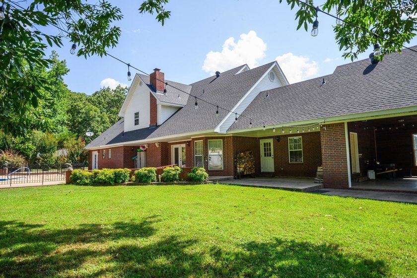 Welcome to this stunning Southern estate on 20 picturesque acres - photo 2
