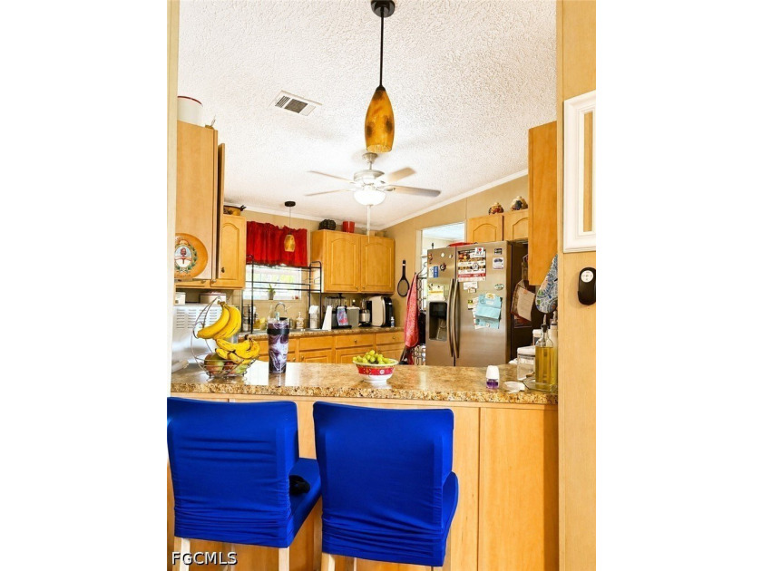 Welcome to your own private retreat, perfectly situated just - photo 6