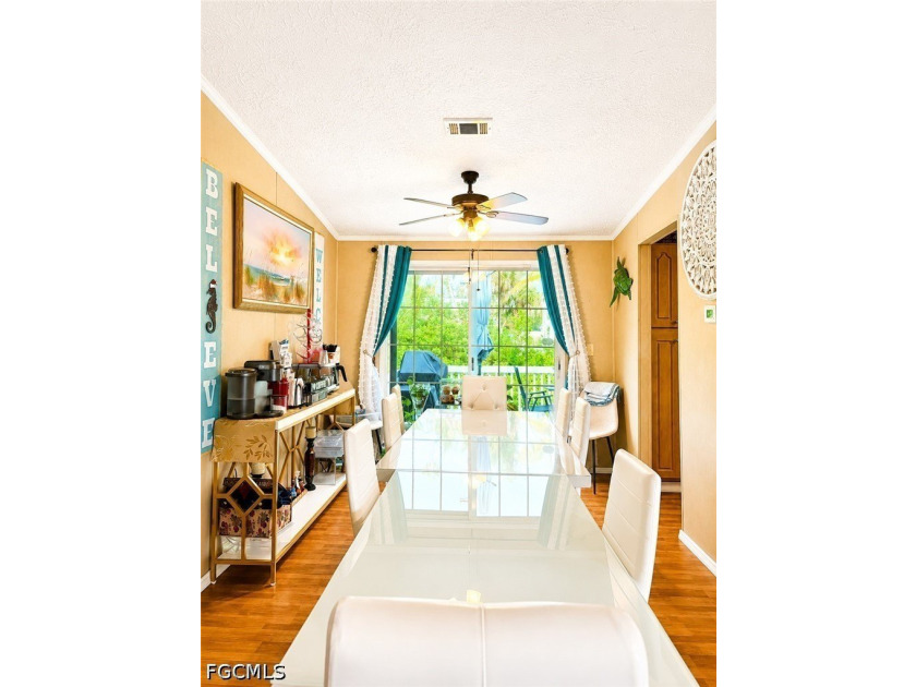 Welcome to your own private retreat, perfectly situated just - photo 7