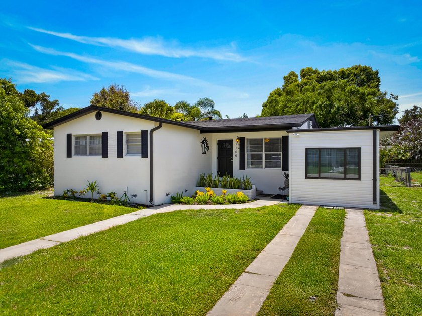 This beautifully updated home offers many recent improvements - photo 40