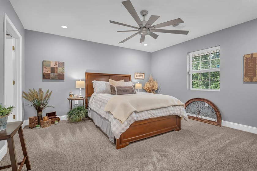 This Arkansas River Valley retreat is situated on 4.59 private - photo 30