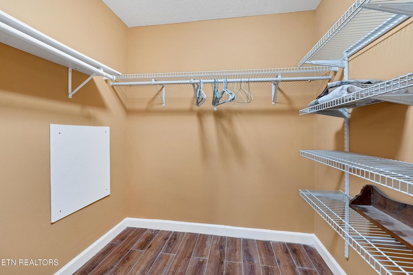 REDUCED $39,100.00! This mountain home has been renovated inside - photo 38