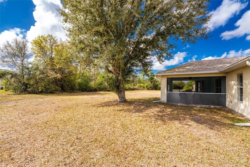 Motivated Seller!! Welcome home to this beautifully maintained - photo 46