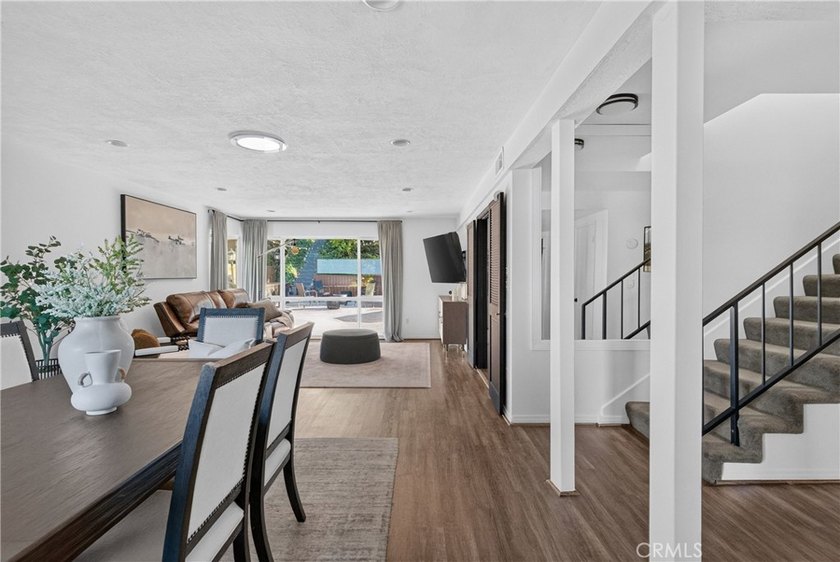Located in a highly sought-after Palos Verdes Peninsula - photo 7
