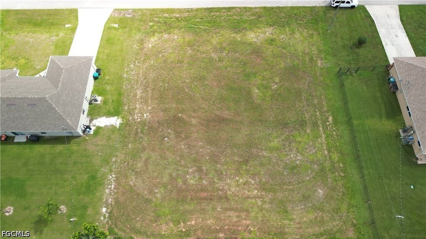 Rare Triple-Lot Opportunity in NW Cape Coral! Nearly 15,000 - photo 4