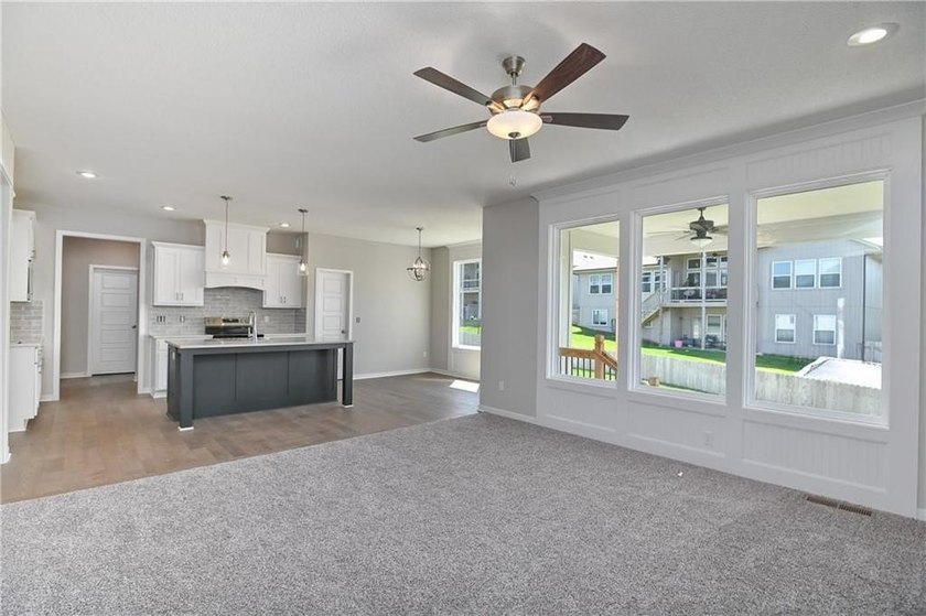 The Brooklyn II By Prieb Homes. This 5 bedroom, 4 bath home - photo 10