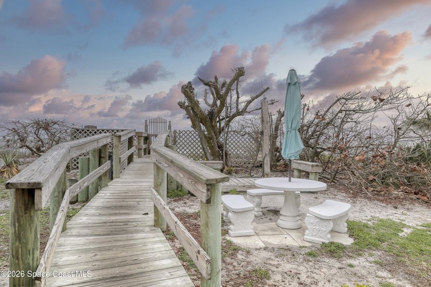 Fully renovated, fully furnished, and oceanfront; this 3BR/2BA - photo 38