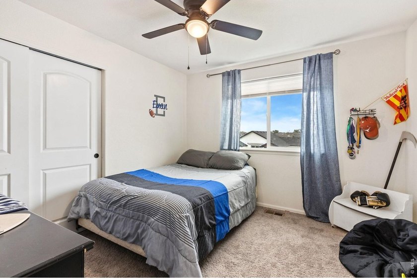 Looking for space to grow? This beautiful home offers 4 bedrooms - photo 13