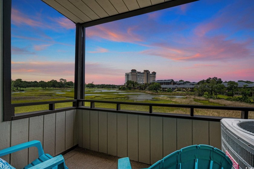 Designer condo featuring 2 bedrooms and 2 full baths, your own - photo 7