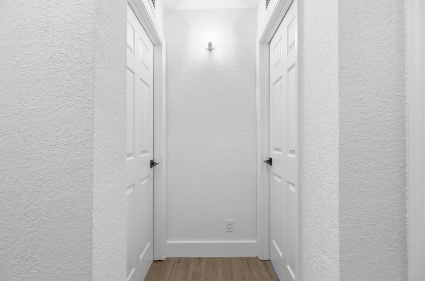 Completely renovated and full of charm, this beautiful 3-bedroom - photo 12