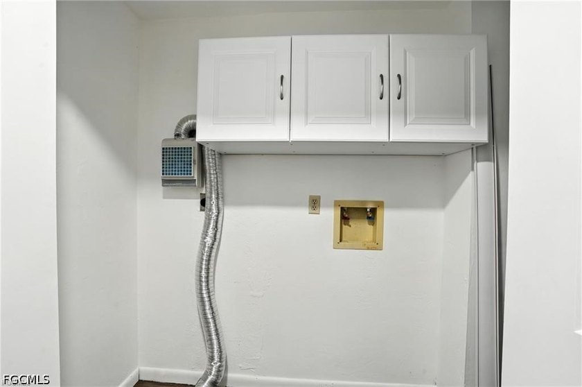 PRICE IMPROVEMENT $150,000.00!! Seller offering $6000.00 towards - photo 14