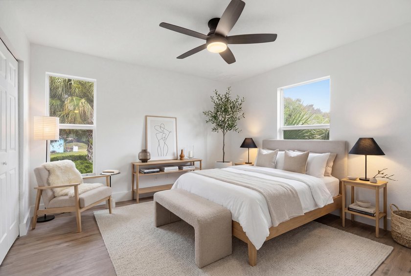Completely renovated and full of charm, this beautiful 3-bedroom - photo 20