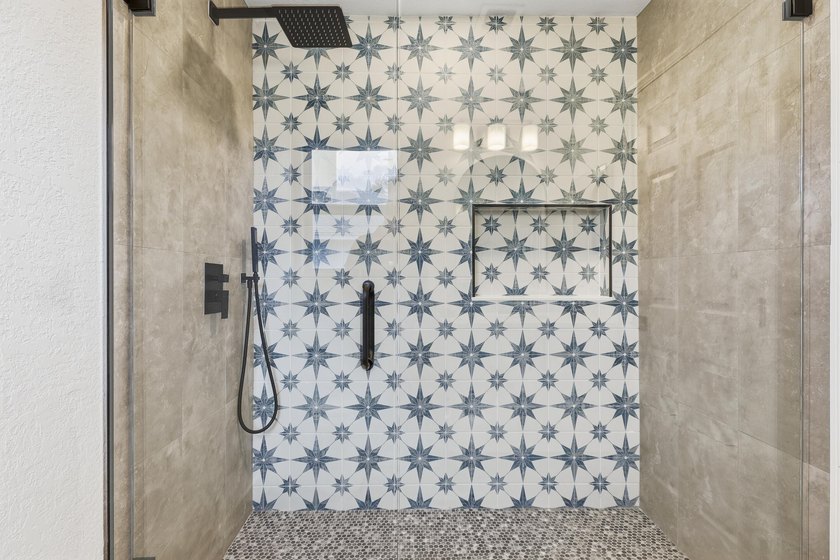 Completely renovated and full of charm, this beautiful 3-bedroom - photo 25