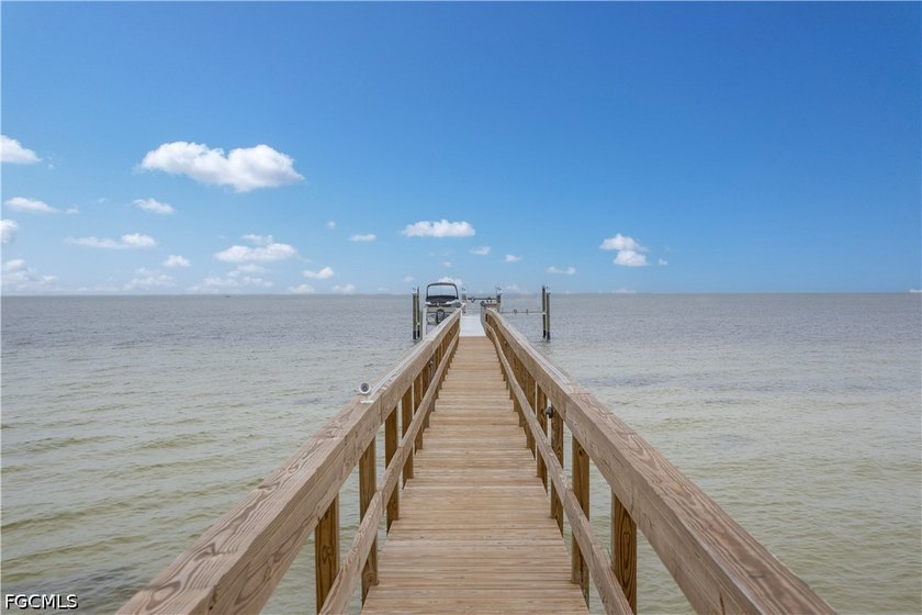 Experience the very best of Pine Island waterfront living in - photo 8