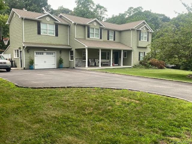 Modern Luxury Meets Coastal Charm in Poquott Village Welcome - photo 2