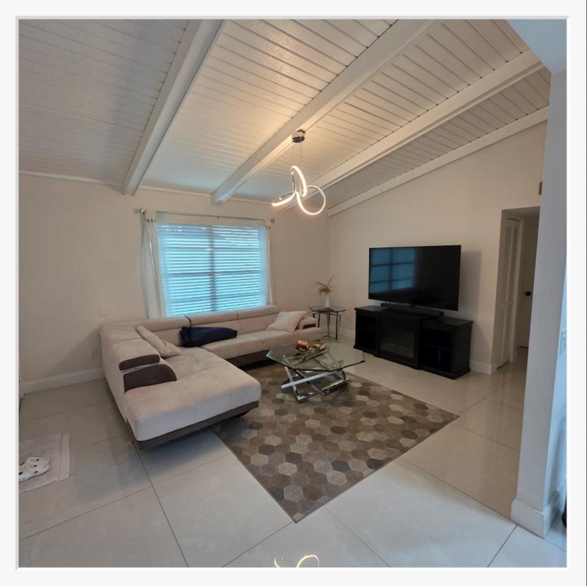 This beautiful property has been upgrades,with new roof ,Italian - photo 4