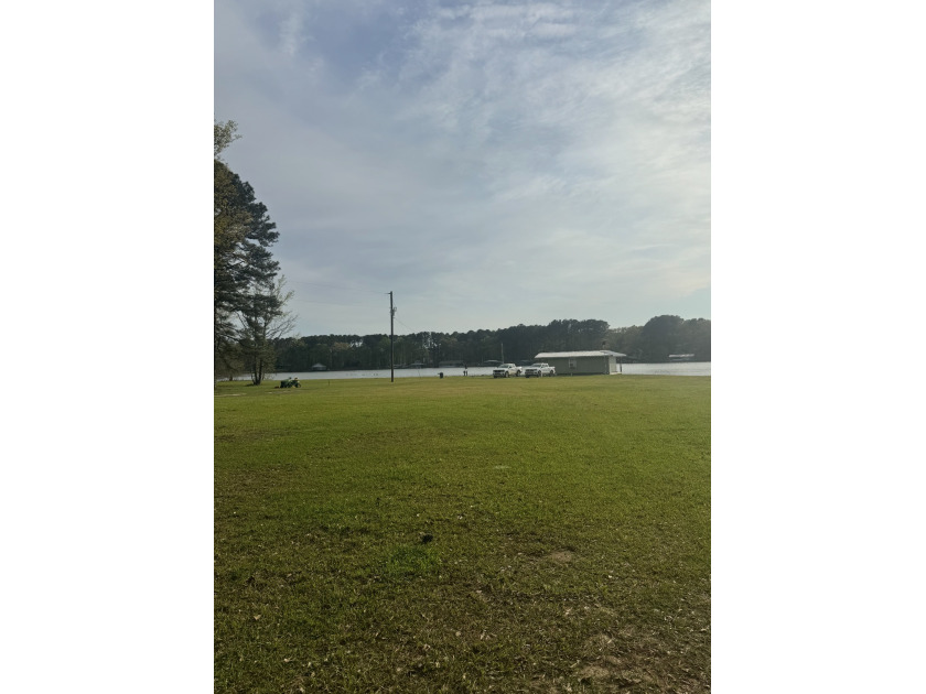 PRICE IMPROVEMENT !!  Quaint Boathouse on Extra Large Lot! - photo 24