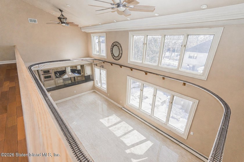 They don't make homes like this anymore. This sprawling - photo 16