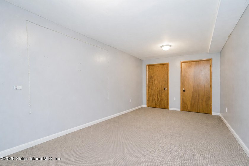They don't make homes like this anymore. This sprawling - photo 33