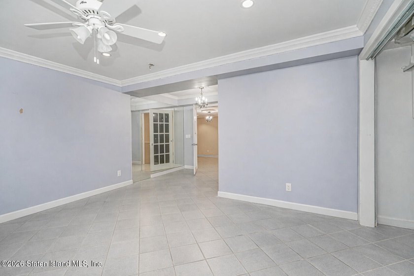 They don't make homes like this anymore. This sprawling - photo 46