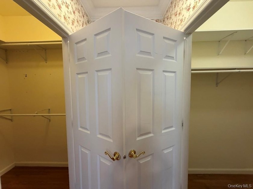Wonderful end unit, the largest model, *ADAMS* style, well - photo 25