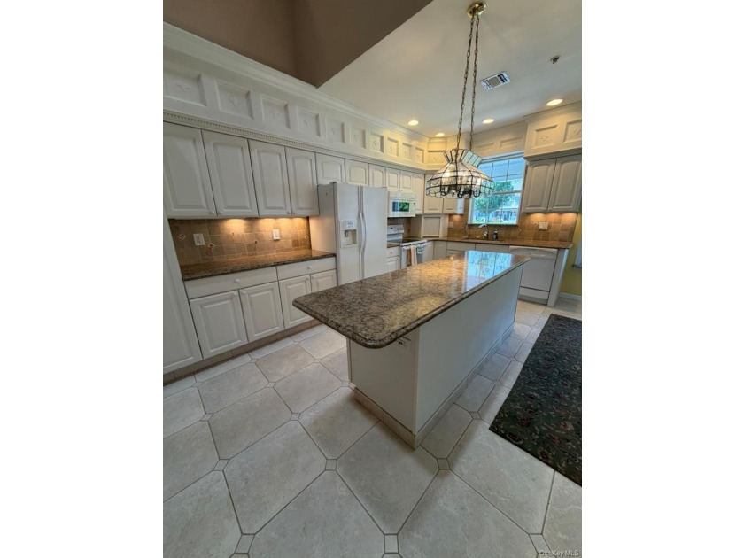 Wonderful end unit, the largest model, *ADAMS* style, well - photo 33