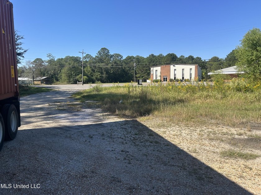 Nice commercial lot on Hwy 613 north of I-10 on the east side of - photo 7