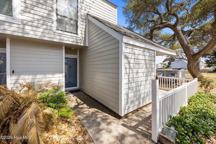 Remodeled End-Unit Condo | Pine Knoll Shores NC | Deeded Beach - photo 32