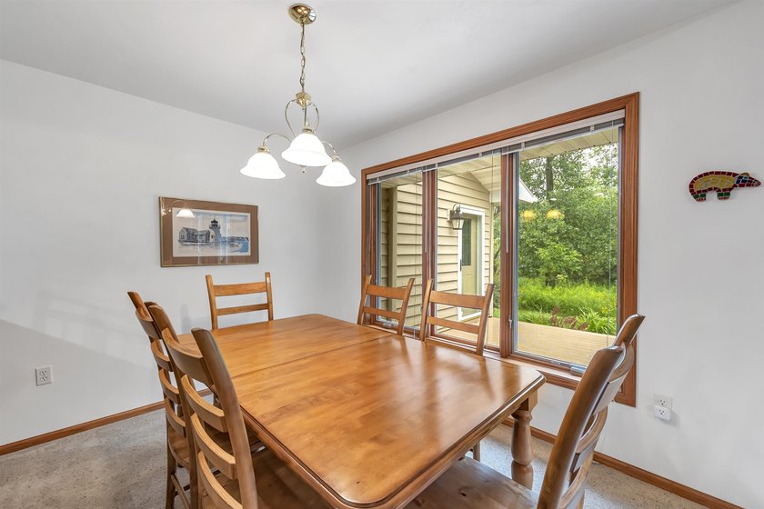 Seize this RARE opportunity to acquire a sought after 3 Bdrm/3 - photo 4