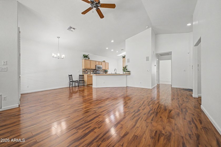Beautiful 2-bedroom, 2-bathroom home with office in gated - photo 7