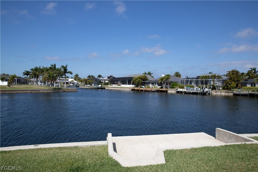 FULLY RENOVATED - Welcome to Waterview Haven, a truly - photo 50