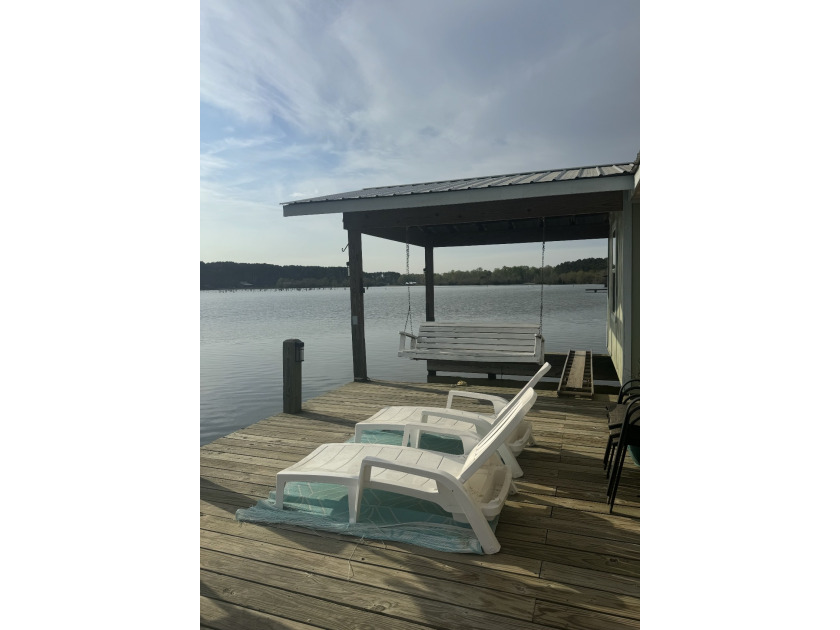 PRICE IMPROVEMENT !!  Quaint Boathouse on Extra Large Lot! - photo 21