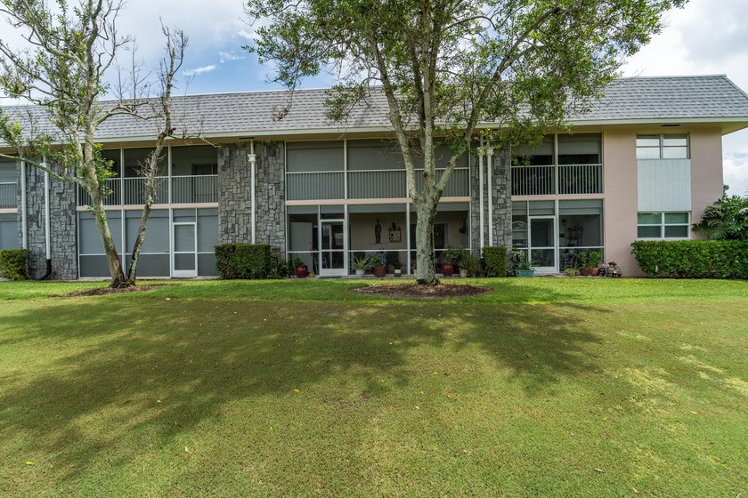 BEAUTIFUL LAKE VIEWS | 1st FLOOR UNIT | 2-bedrooms/1.5-baths - photo 4