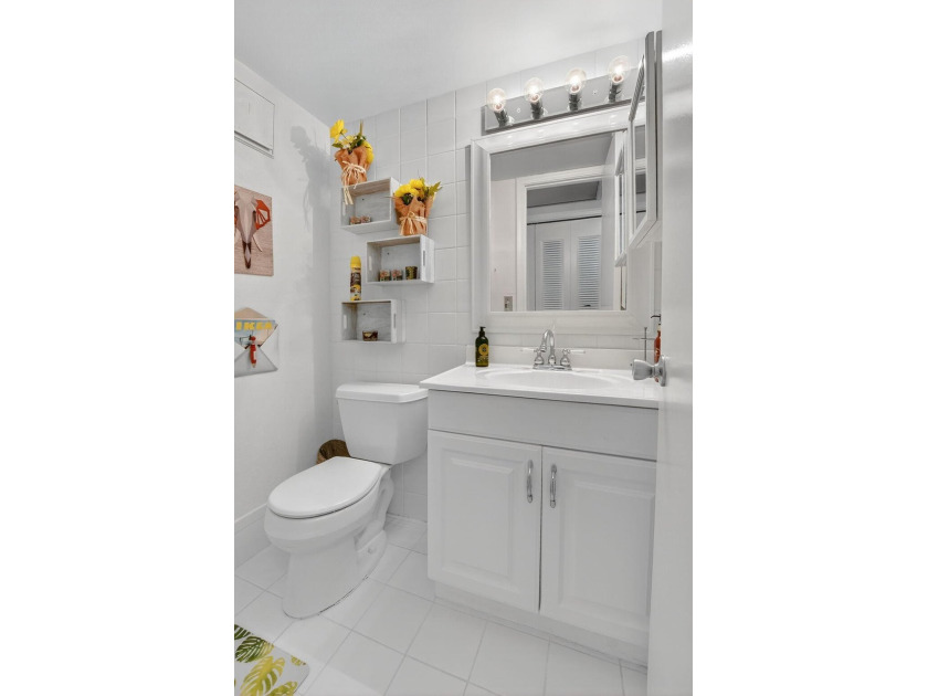 55+ resort style living, with endless amenities and activities - photo 17
