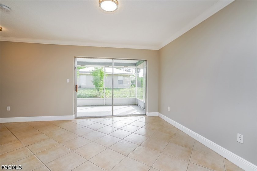 Welcome to this bright and refreshed single story home with a - photo 5
