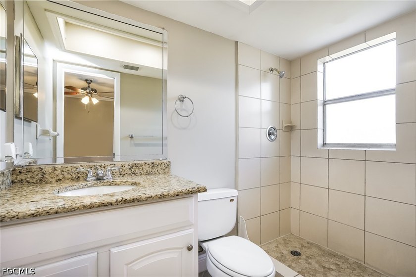 Welcome to this bright and refreshed single story home with a - photo 10
