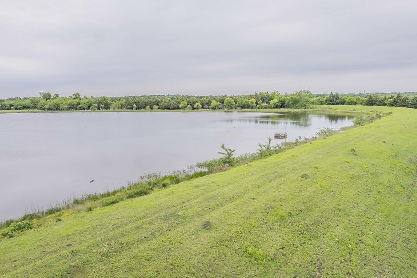 Rare opportunity to own a private, Ag-exempt estate just minutes - photo 7