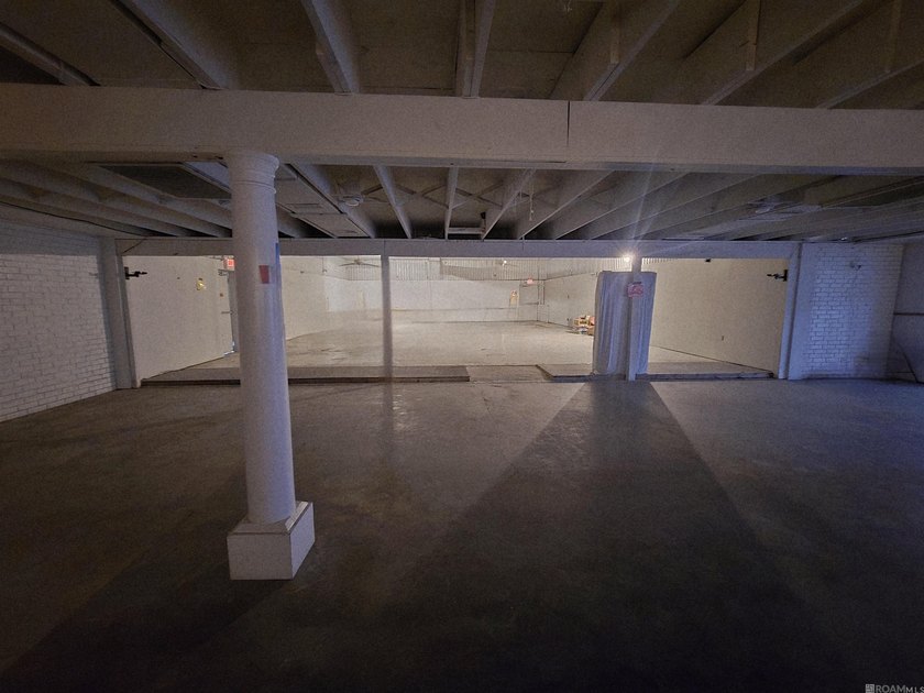 Endless possibilities await with this unique +/-10,000 sq - photo 26