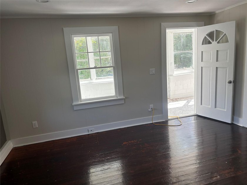 Heart of Southampton Village! You can renovate this property and - photo 15